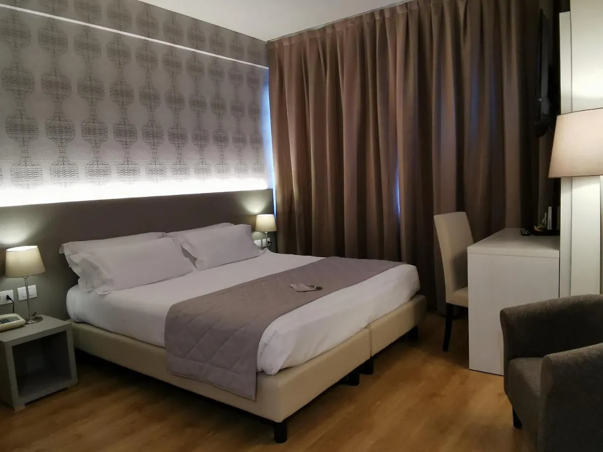 Hotel President Прато 4*,