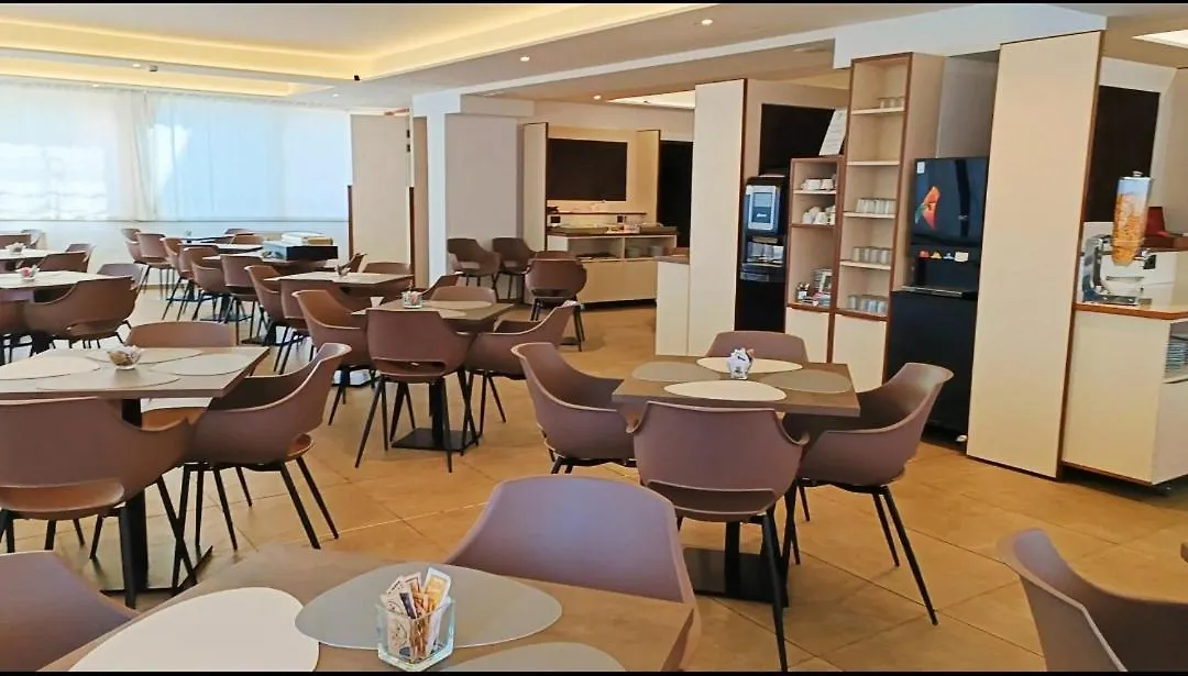 Hotel President Prato  4*, Prato (Prato)